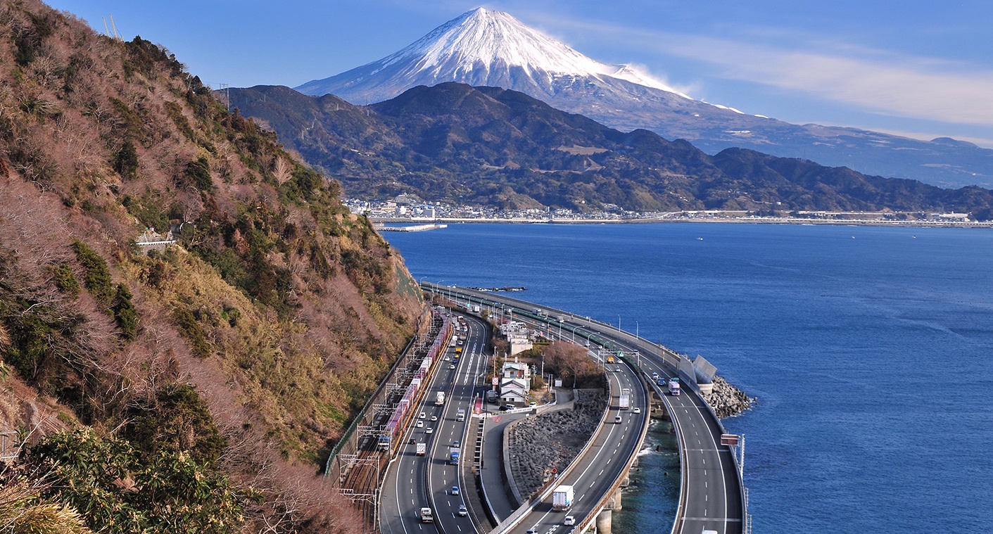 健全で調和ある 自動車社会を